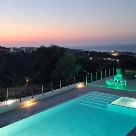 Maison Marie Aparthotel