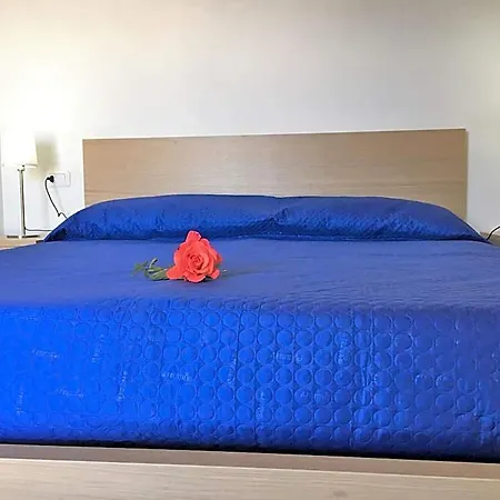 Maison Marie מלון דירות ויאסטה