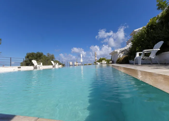 Maison Marie מלון דירות