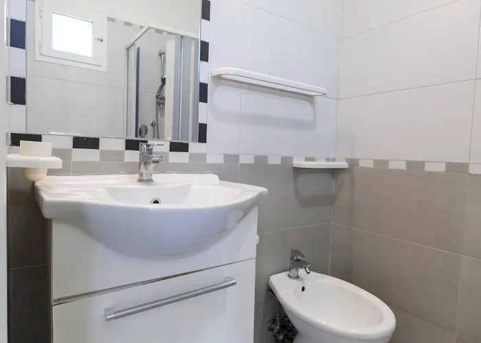 Maison Marie 3* ויאסטה